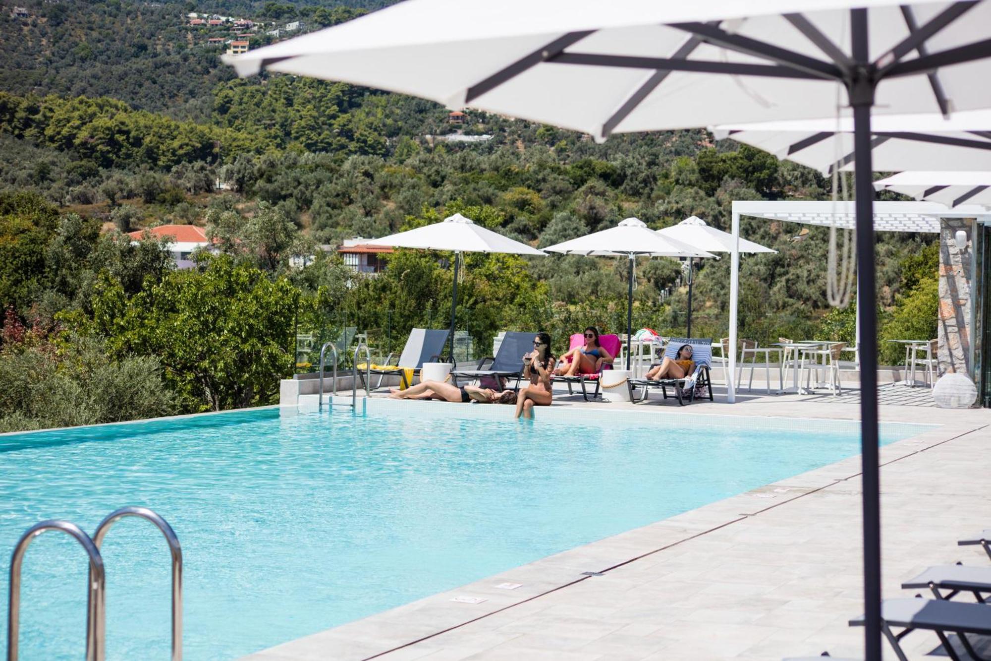 Amira Aparthotel Skiathos Town Luaran gambar
