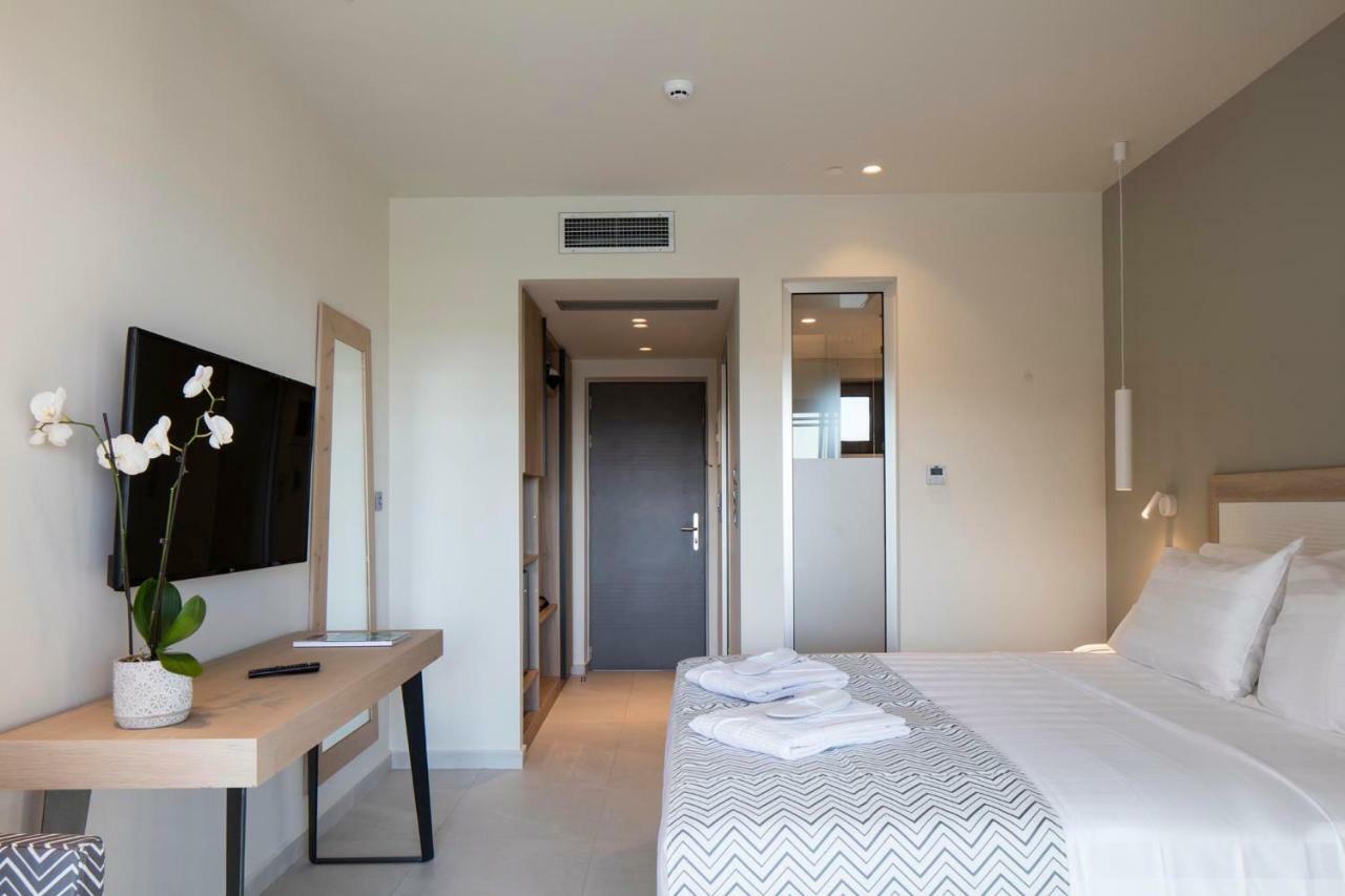 Amira Aparthotel Skiathos Town Luaran gambar