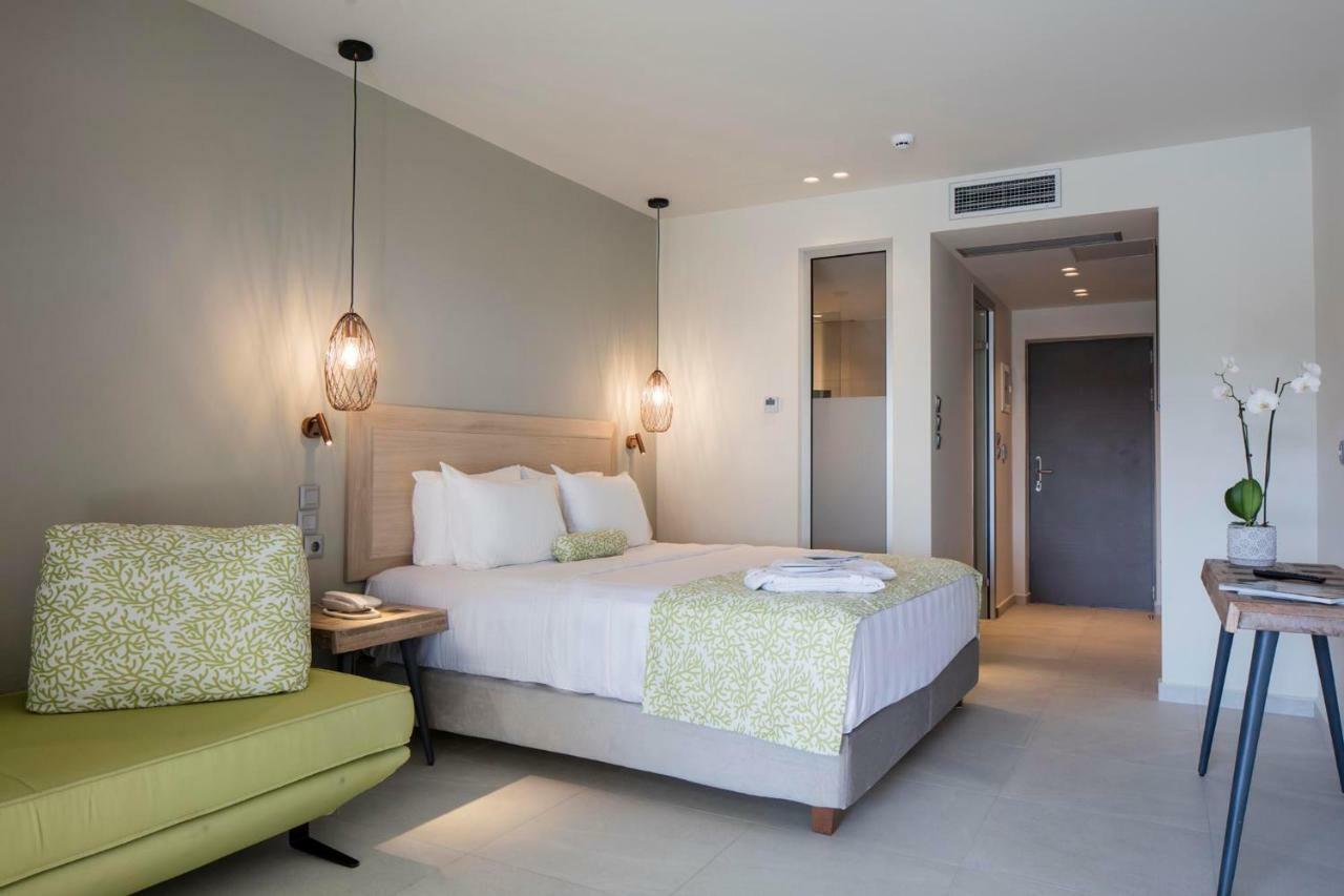Amira Aparthotel Skiathos Town Luaran gambar